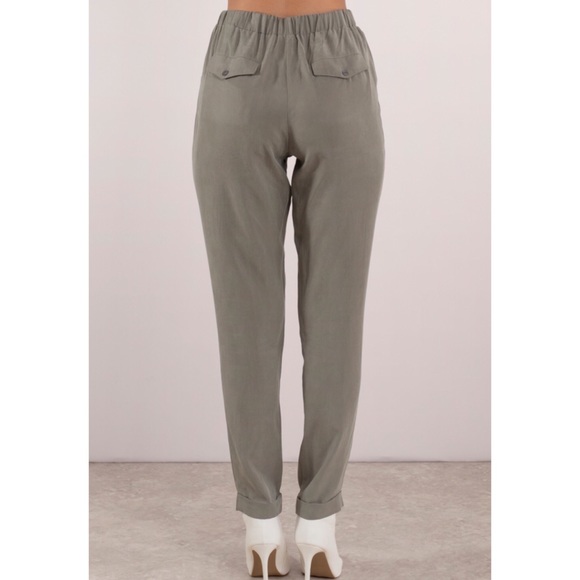 ❌SOLD❌ Ava Olive Jogger - Picture 4 of 5